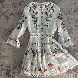 FARM Rio Pitanga Embroidered Belted Minidress
Medium
Off White